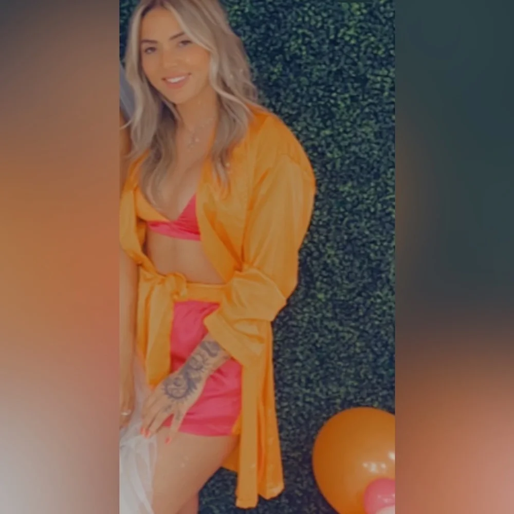 Bralette + Short + Robe Set - Picture 2 of 6